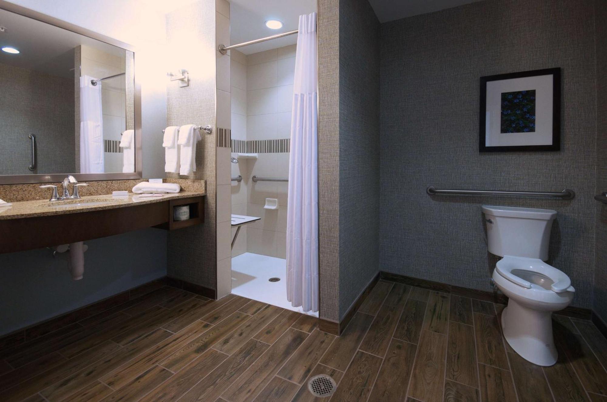 Hilton Garden 3*